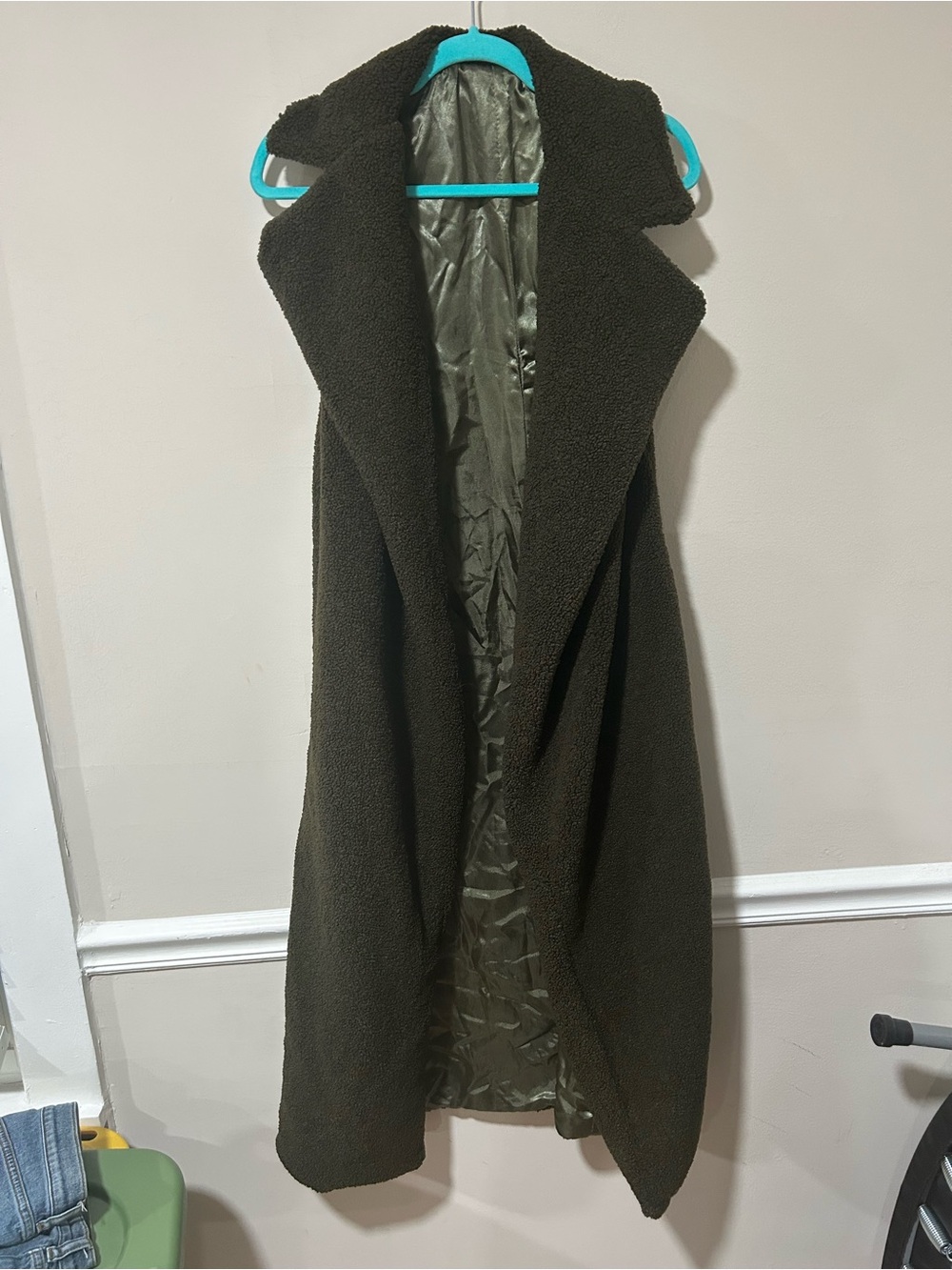 Sleeveless Teddy Longline Vest in Dark Olive